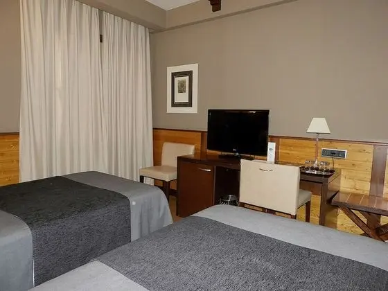 İki Ayrı Yataklı Oda (Interior)