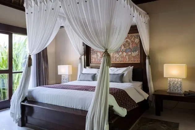 Deluxe Villa