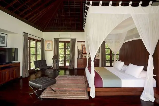 Royal Villa, 3 Yatak Odası, Kişiye Özel Havuzlu