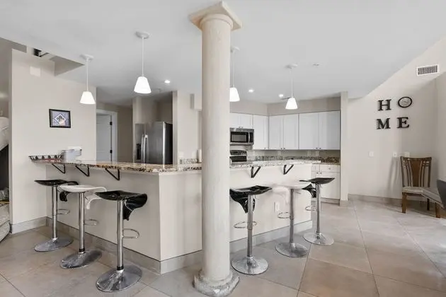 Çatı Katı Süiti (Penthouse), Birden Çok Yatak, Kısmi Deniz Manzarası