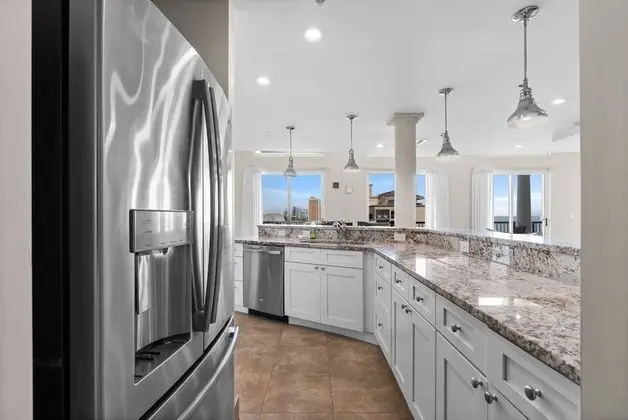Çatı Katı Süiti (Penthouse), Birden Çok Yatak, Kısmi Deniz Manzarası