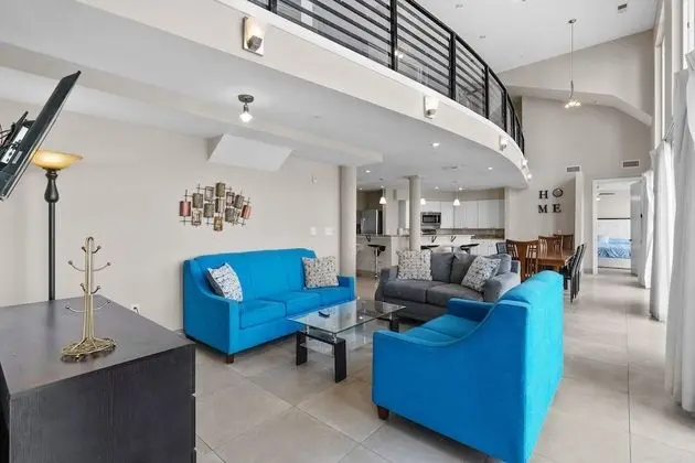 Çatı Katı Süiti (Penthouse), Birden Çok Yatak, Kısmi Deniz Manzarası