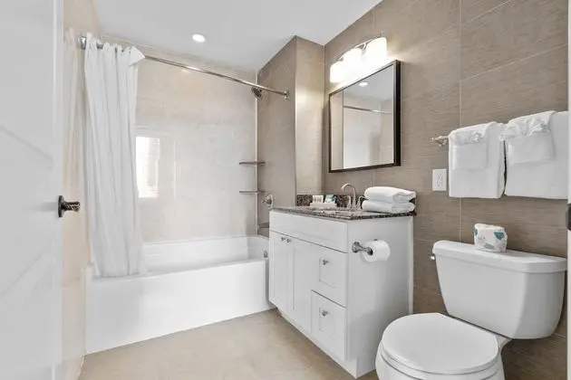 Çatı Katı Süiti (Penthouse), Birden Çok Yatak, Kısmi Deniz Manzarası