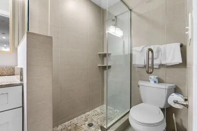Çatı Katı Süiti (Penthouse), Birden Çok Yatak, Kısmi Deniz Manzarası