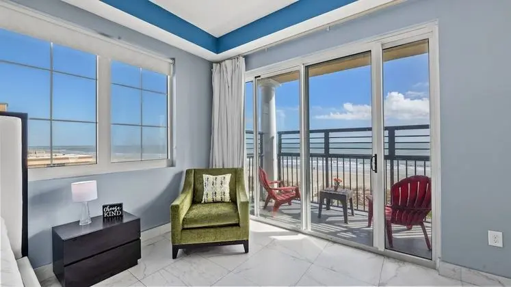 Luxury Daire, 3 Yatak Odası, Okyanusa Sıfır