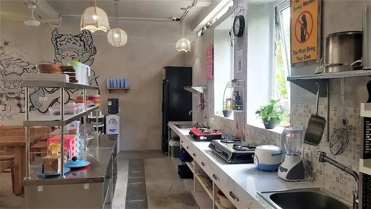 Ortak Ranzalı Oda, Karma Ranzalı Oda
