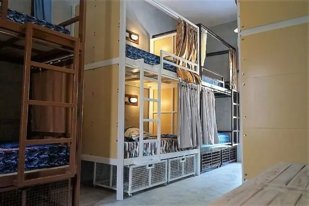 Ortak Ranzalı Oda, Sadece kadınlar için