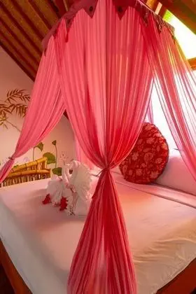 Deluxe Oda, Havuz Manzaralı, Asma Kat