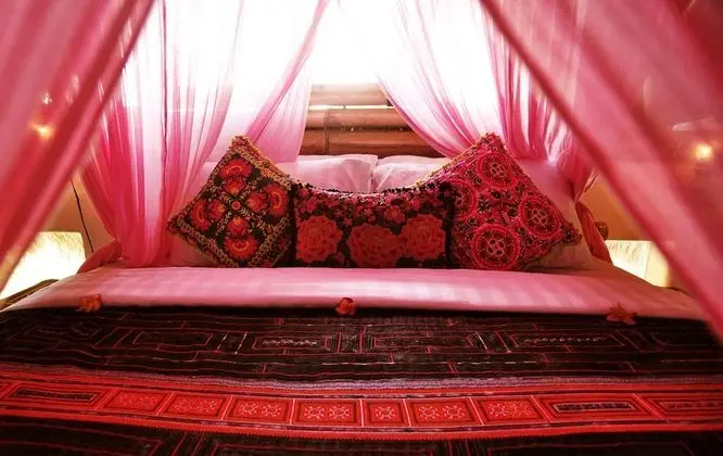 Deluxe Oda, Havuz Manzaralı, Asma Kat