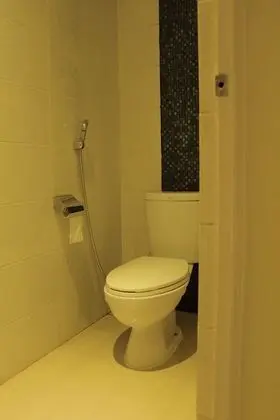6 Double Beds Shared Dormitory