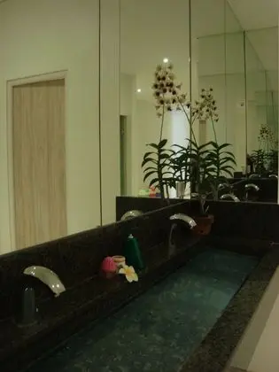 Ortak Ranzalı Oda, Karma Ranzalı Oda (8-Beds)