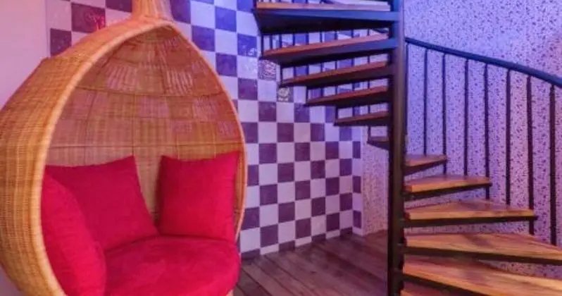 Gallery Tek Büyük Yataklı Oda
