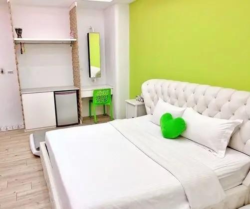 Gallery Tek Büyük Yataklı Oda