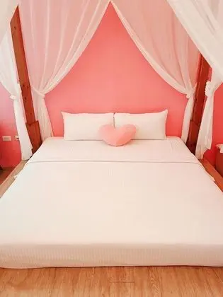Romantic Tek Büyük Yataklı Oda