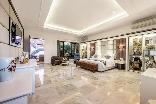 Villa, 6 Yatak Odası, Sigara İçilmez