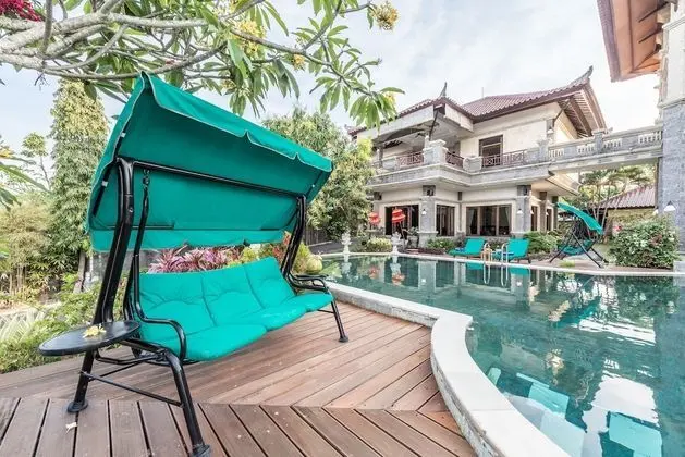 Villa, 6 Yatak Odası, Sigara İçilmez