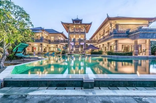 Villa, 6 Yatak Odası, Sigara İçilmez