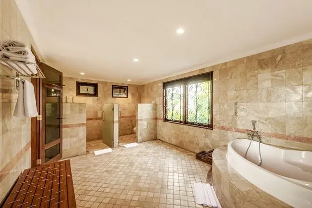 Villa, 6 Yatak Odası, Sigara İçilmez