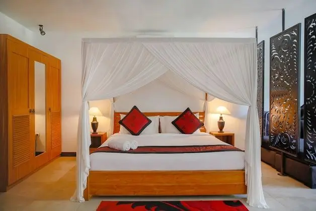Villa, 4 Yatak Odası, Kişiye Özel Havuzlu