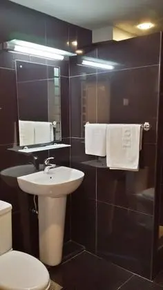 Standard Tek Büyük Yataklı Oda, Avlu Manzaralı
