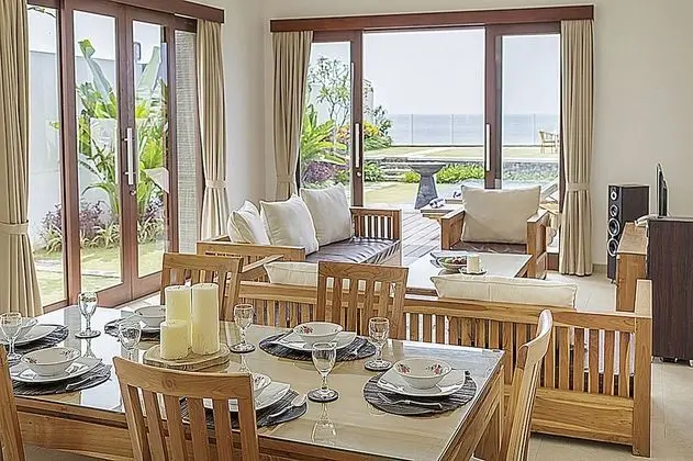 One Bedroom Beachfront