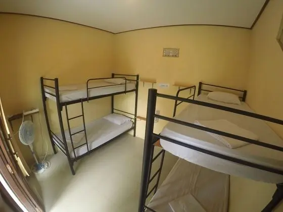 Ortak Ranzalı Oda (4 Bed)