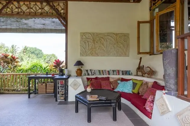 Deluxe Villa