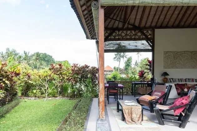 Deluxe Villa