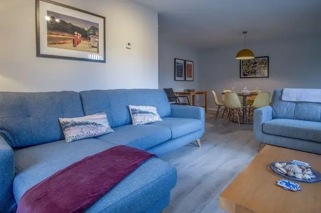 Ev (3 Bedrooms)