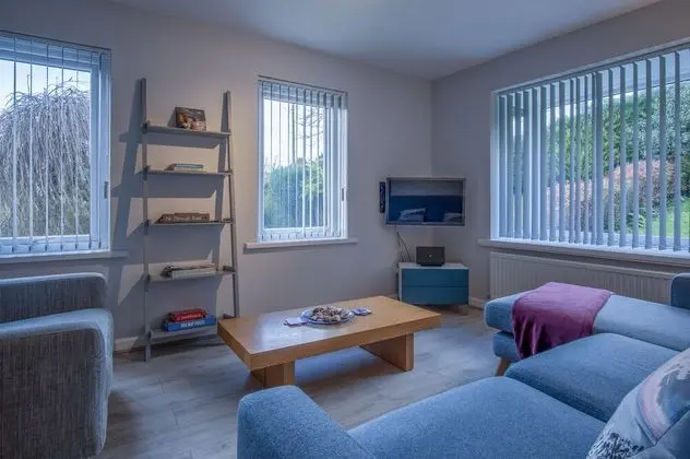 Ev (3 Bedrooms)