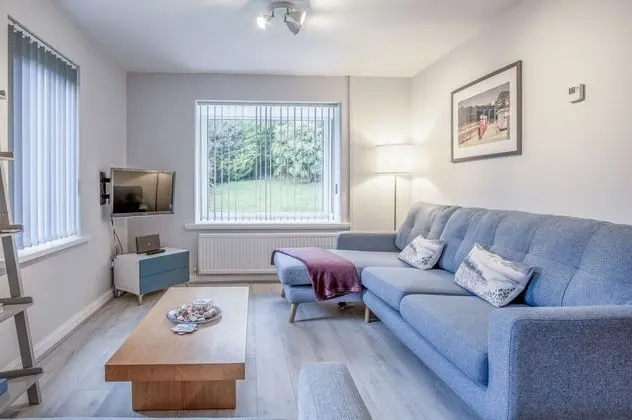 Ev (3 Bedrooms)