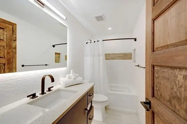 Island Room