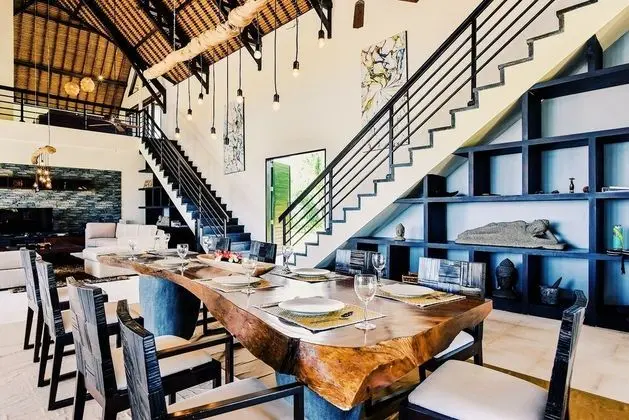 Luxury Villa, 4 Yatak Odası, Kişiye Özel Havuzlu, Plaj Manzaralı