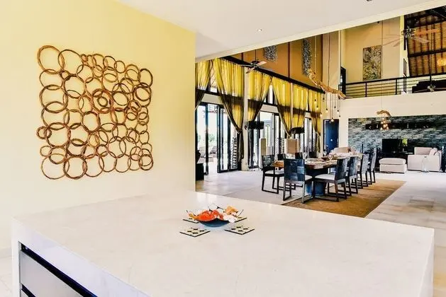 Luxury Villa, 4 Yatak Odası, Kişiye Özel Havuzlu, Plaj Manzaralı