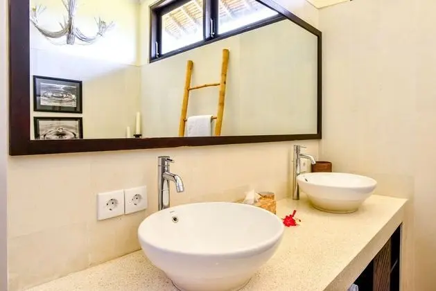 Luxury Villa, 4 Yatak Odası, Kişiye Özel Havuzlu, Plaj Manzaralı