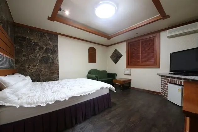 Standard Oda (With 1Bed)