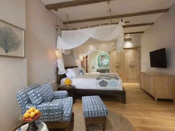 Mandira Club suite