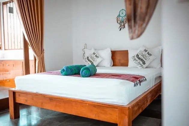 Honeymoon Bungalov, 1 En Büyük (King) Boy Yatak, Havuz Manzaralı, Bahçeli