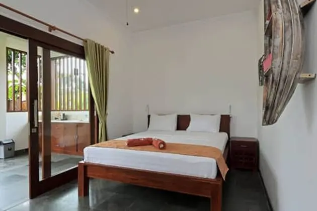 Honeymoon Bungalov, 1 En Büyük (King) Boy Yatak, Havuz Manzaralı, Bahçeli