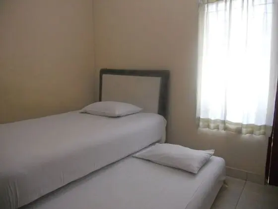 Basic Oda, Bahçe Manzaralı