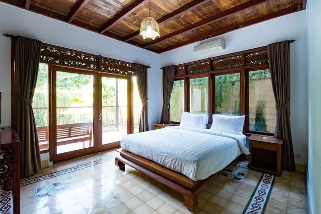 Luxury Villa