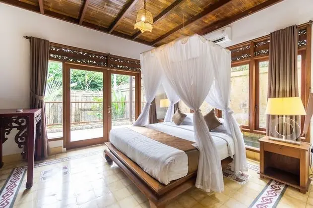 Premium Villa