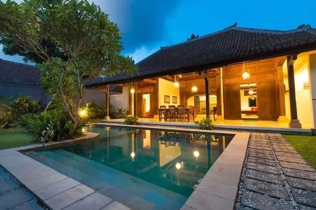 Standard Villa