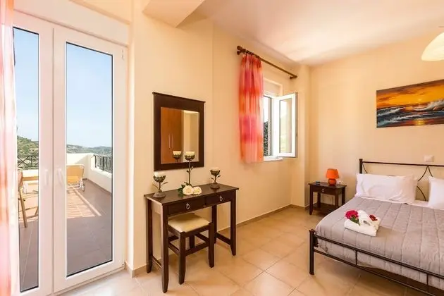 Villa, 4 Yatak Odası, Kişiye Özel Havuzlu (Sunlight)
