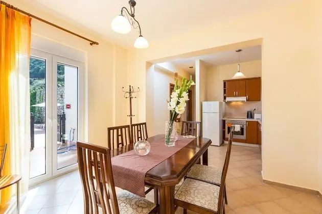Villa, 4 Yatak Odası, Kişiye Özel Havuzlu (Sunlight)