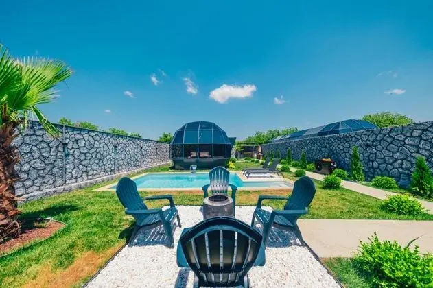 Bungalow, Dağ Manzaralı, Isıtmalı Özel Havuzlu