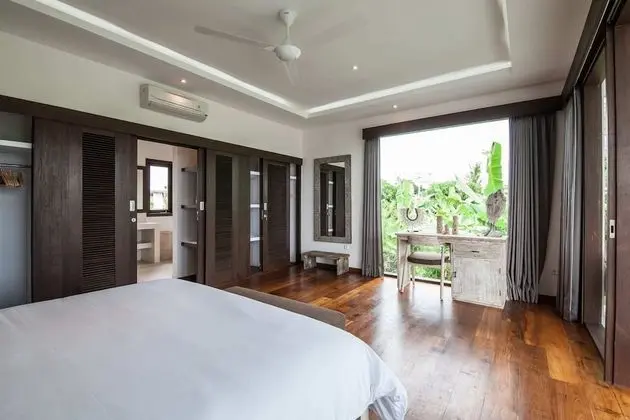 Basic Villa, Birden Çok Yatak