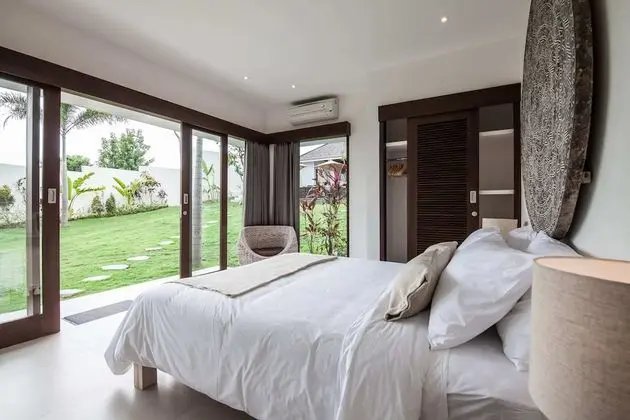 Basic Villa, Birden Çok Yatak