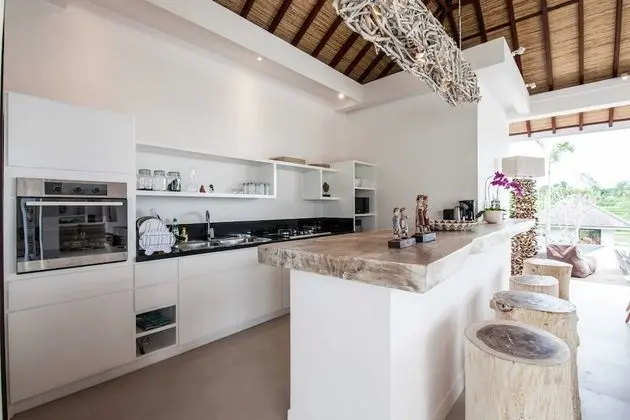 Basic Villa, Birden Çok Yatak