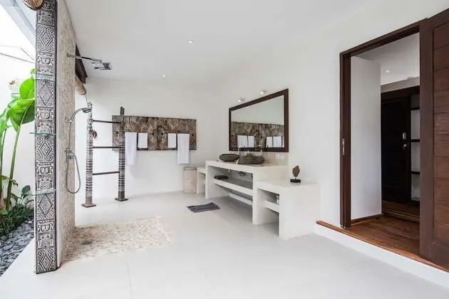 Basic Villa, Birden Çok Yatak